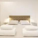 Modern Lovely House Guggenheim *