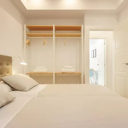 Modern Lovely House Guggenheim