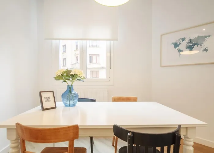 Modern Lovely House Guggenheim شقة