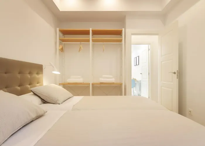 Modern Lovely House Guggenheim