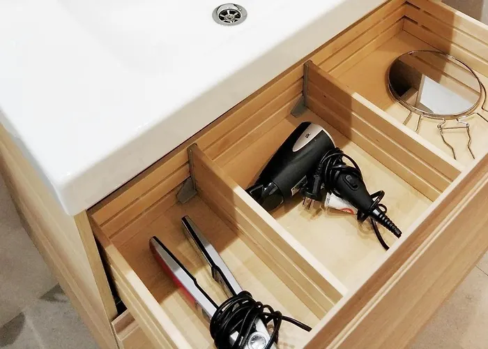 Modern Lovely House Guggenheim بلباو